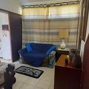 Espaco Inteiro: Casa Manguinhos/geriba Casa de Férias
